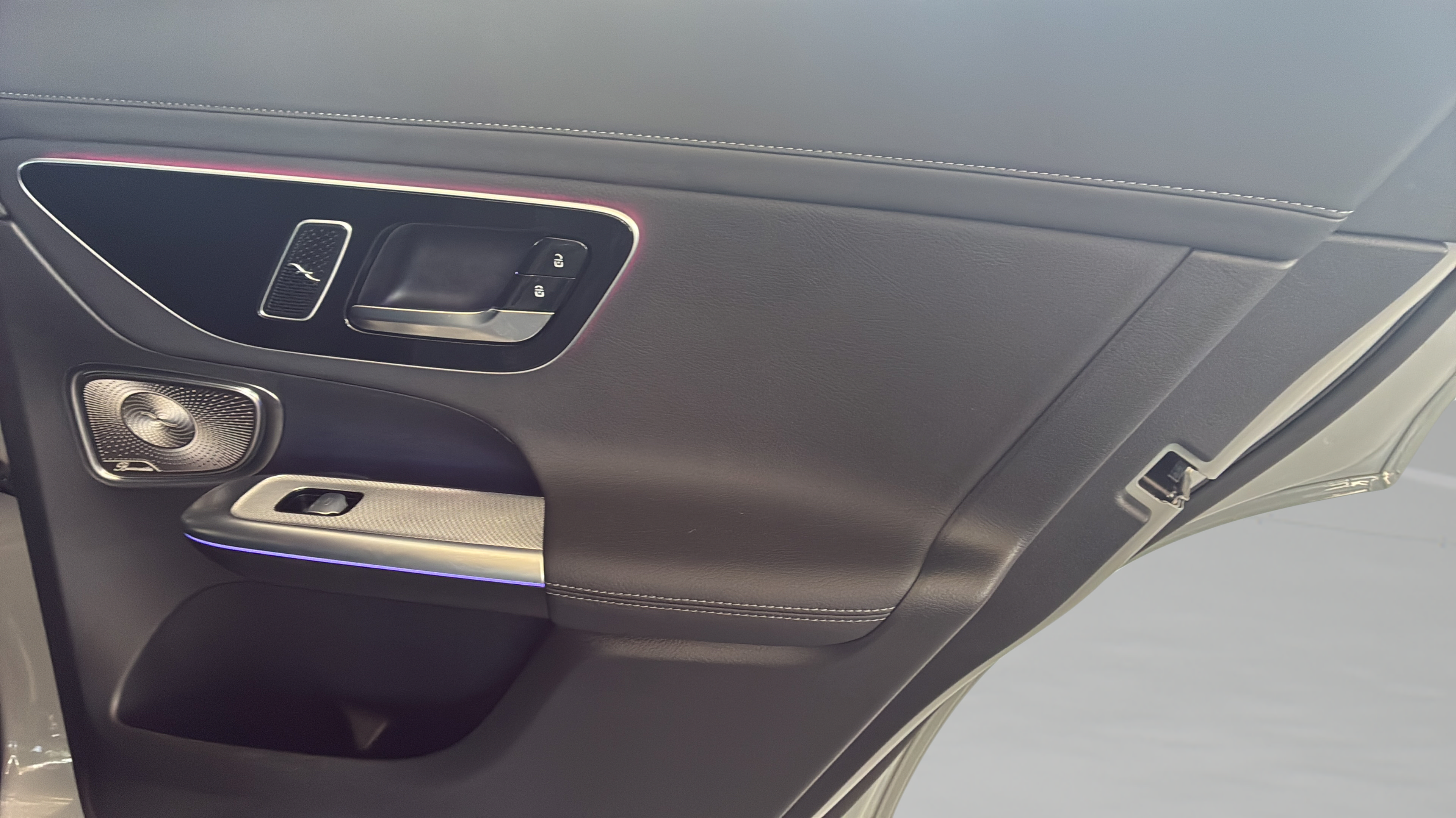 Used 2026 Mercedes-Benz GLC 300 image 44
