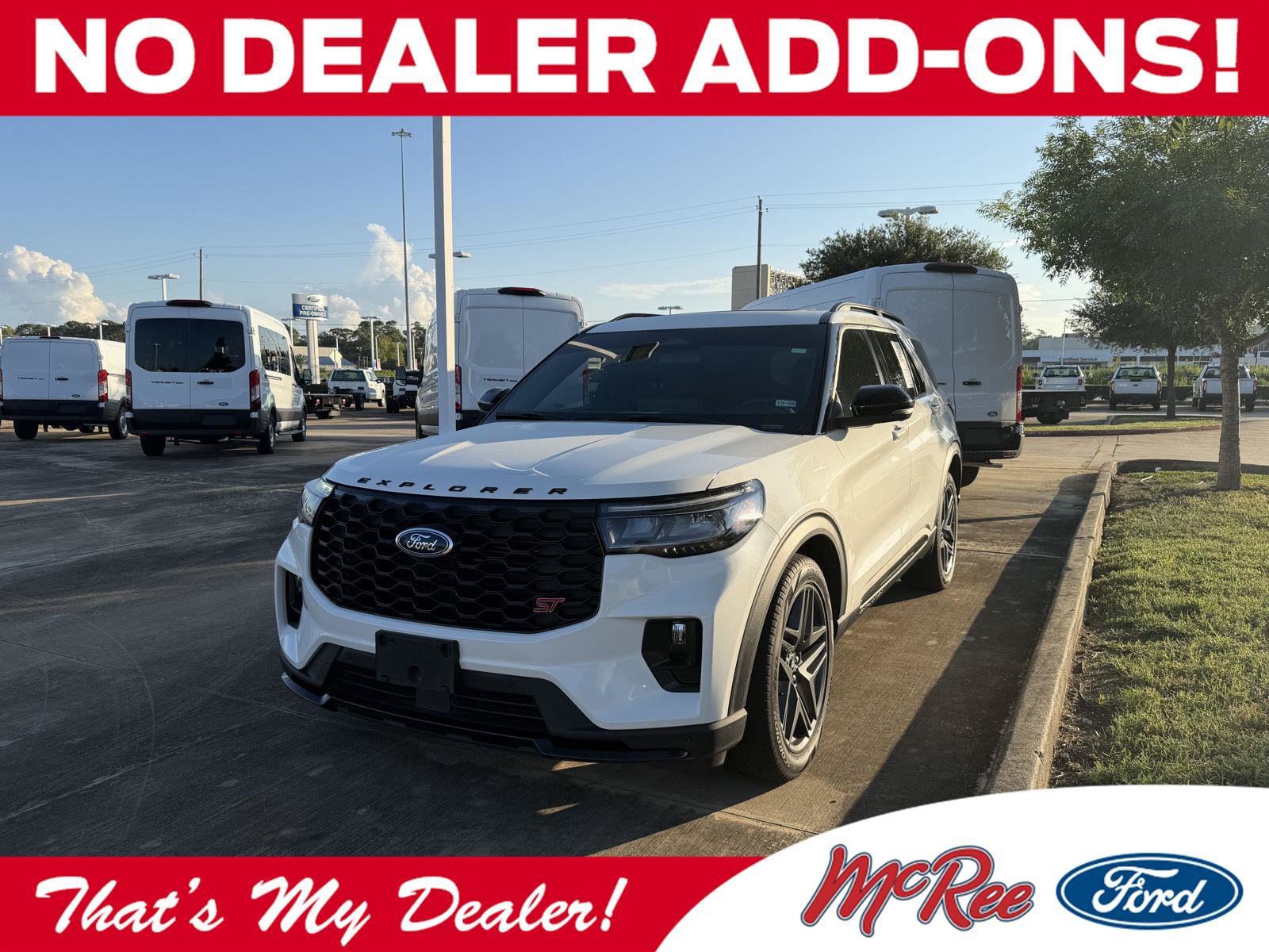 Used 2025 Ford Explorer ST AWD/4WD image 1