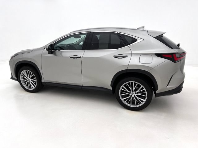 Used 2025 Lexus NX 350 AWD w/ Cold Area Package image 10