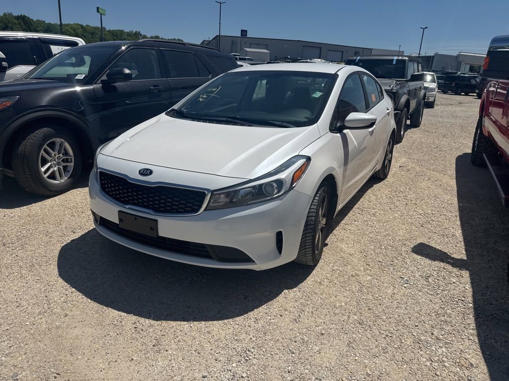 Used 2018 Kia Forte LX w/ LX Popular Package image 5