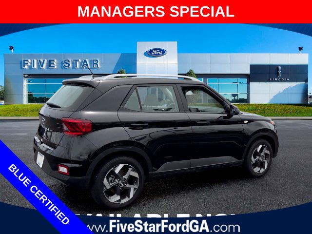 Used 2026 Hyundai Venue SEL FWD image 8