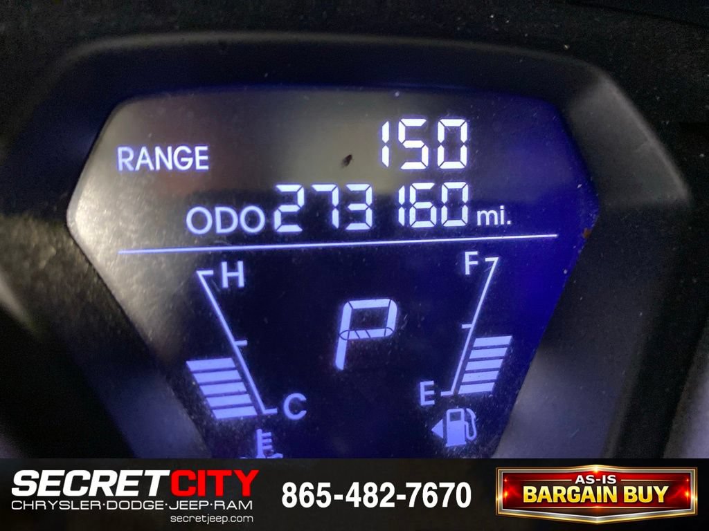 Used 2013 Hyundai Elantra GLS w/ Preferred Pkg FWD image 18
