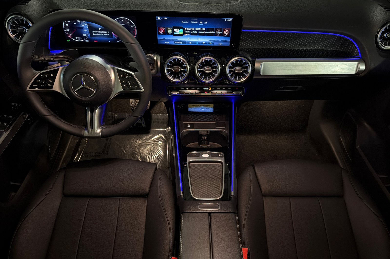 New 2026 Mercedes-Benz GLB 250 4MATIC image 12