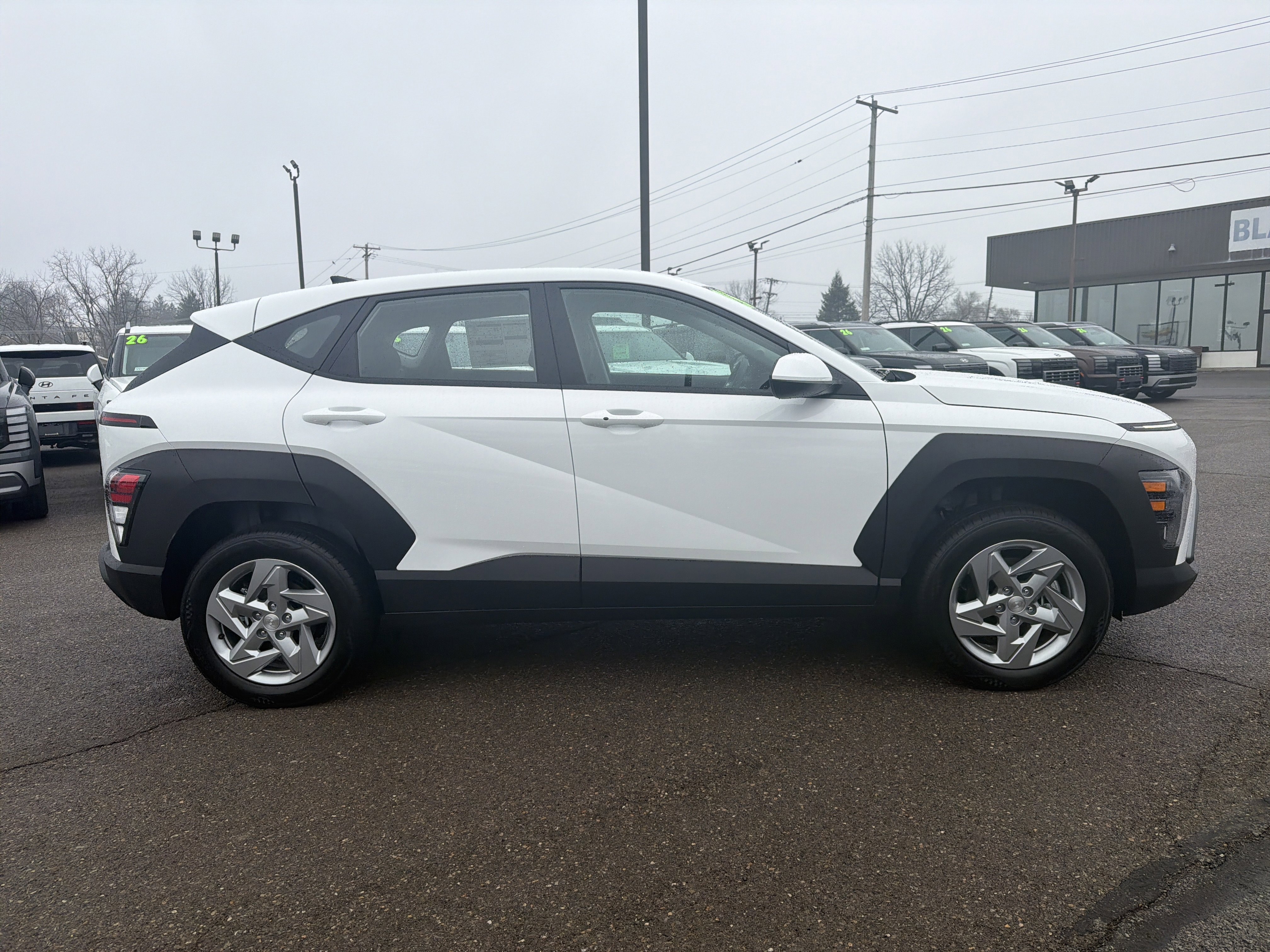 New 2026 Hyundai Kona SE video 2