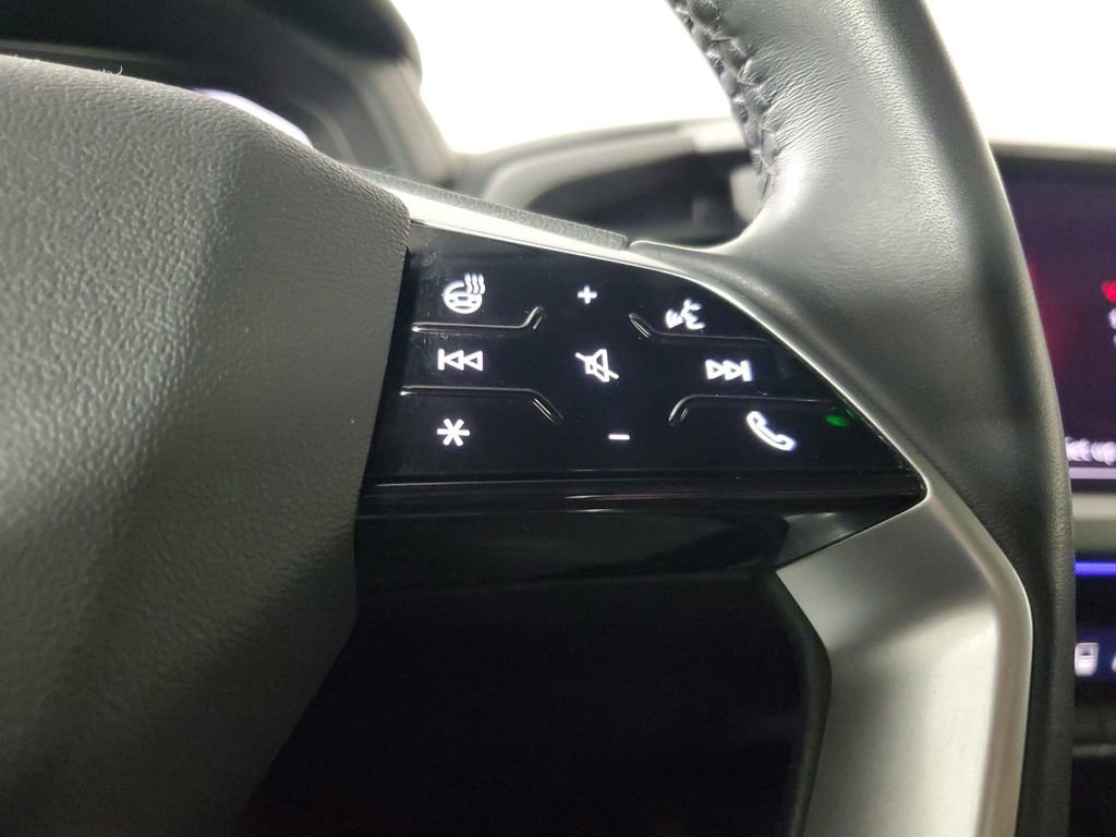 Used 2023 Audi Q4 e-tron Premium Plus w/ Premium Plus image 25