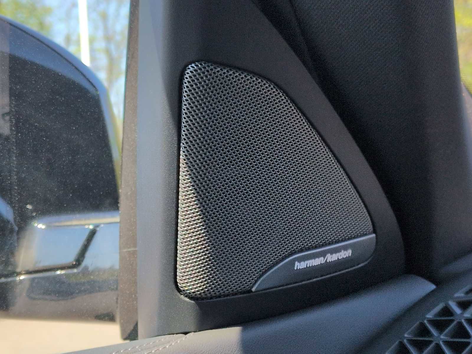 New 2027 BMW X6 xDrive40i image 33