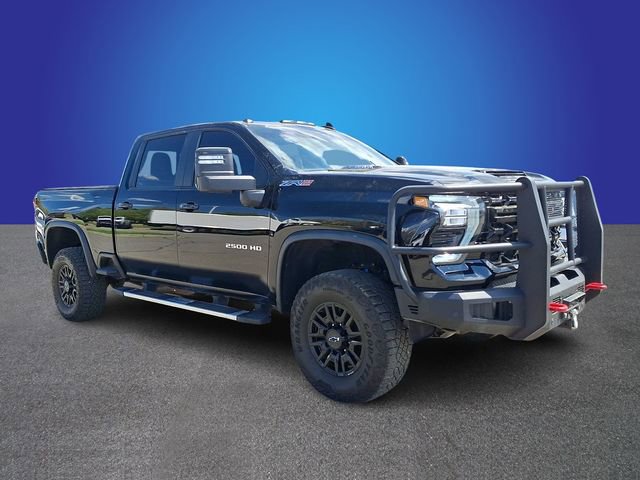Used 2024 Chevrolet Silverado 2500 ZR2 image 3