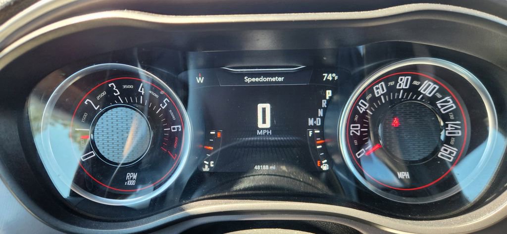 Used 2022 Dodge Challenger GT image 5