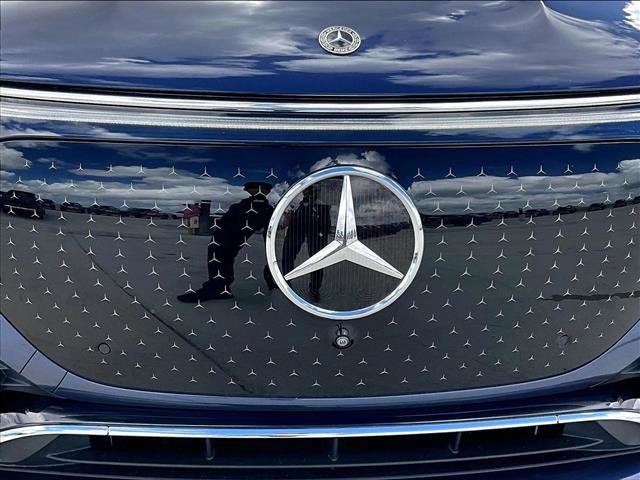 Used 2023 Mercedes-Benz EQS 450+ SUV image 29