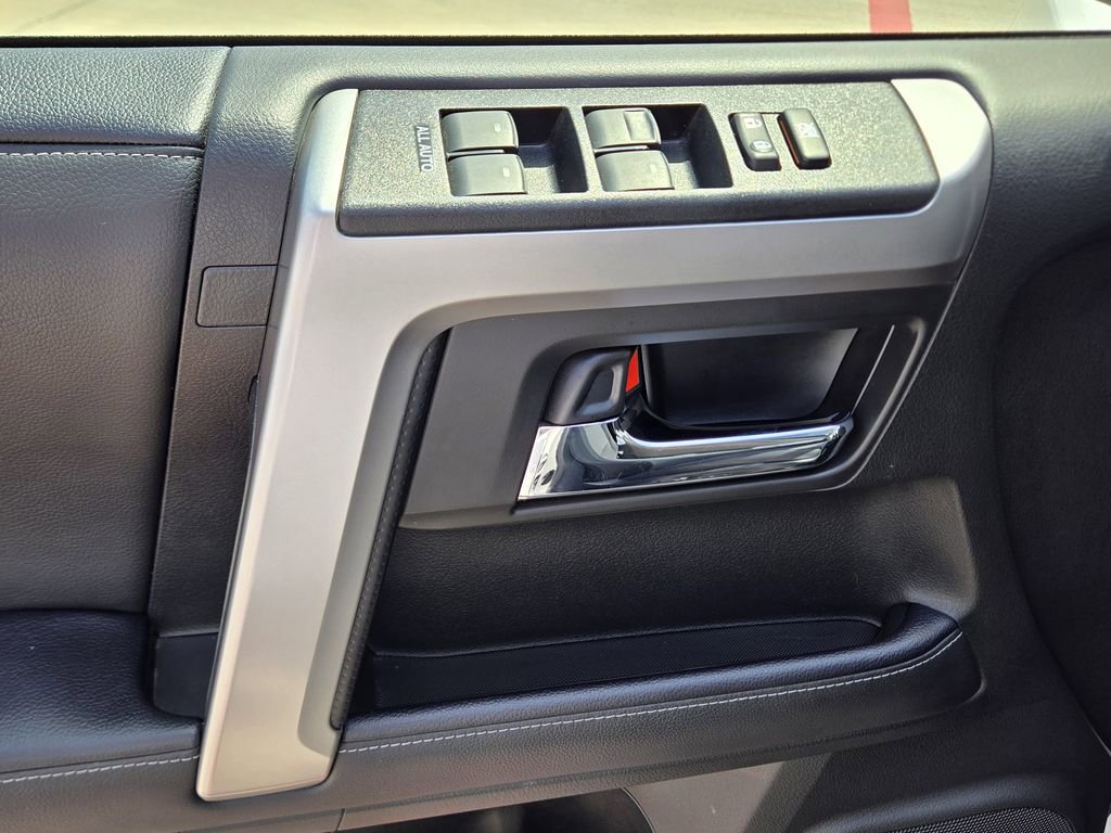 Used 2024 Toyota 4Runner SR5 Premium w/ Moonroof Package image 30