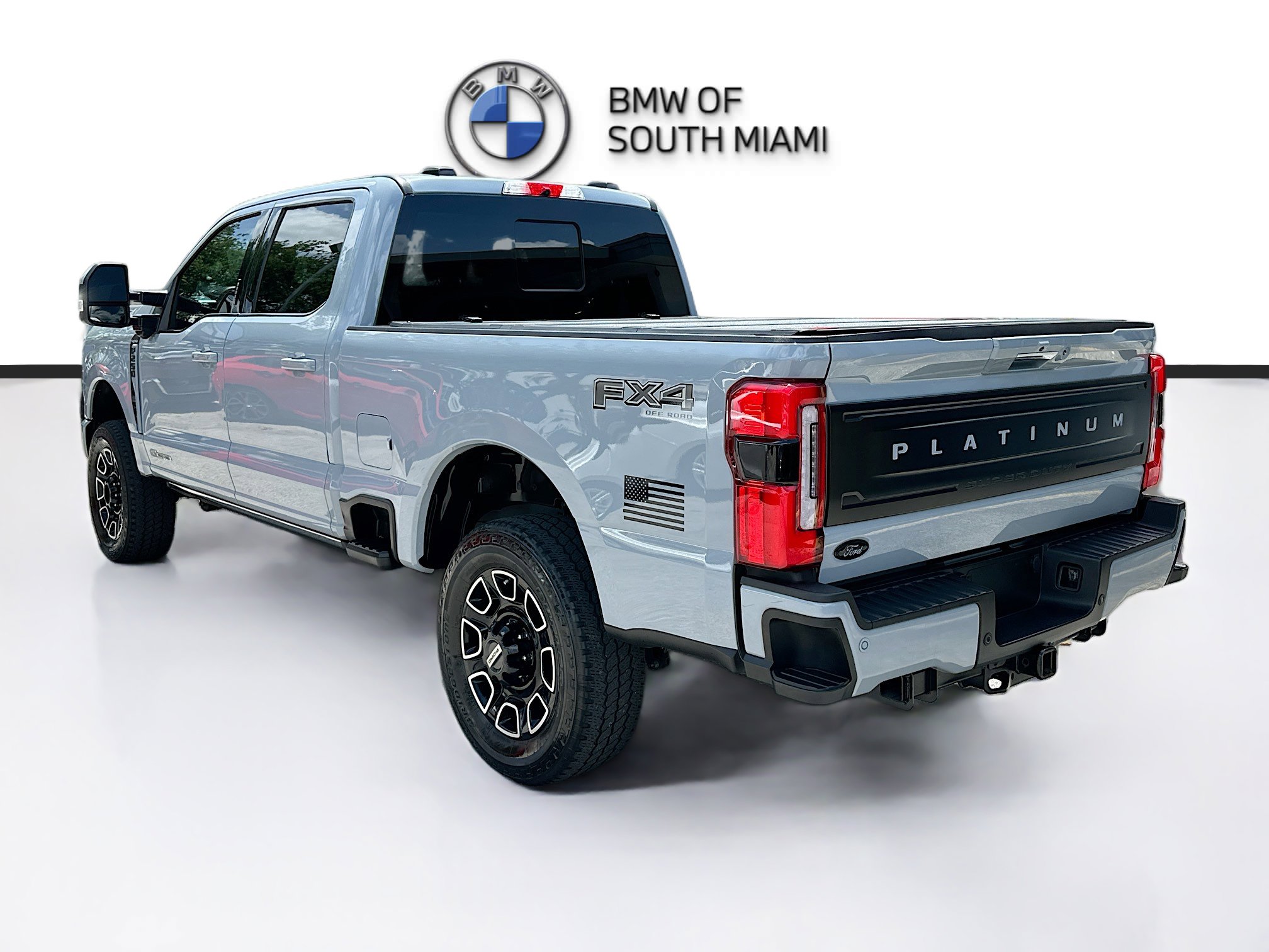 Used 2024 Ford F250 Platinum w/ FX4 Off-Road Package AWD/4WD image 5