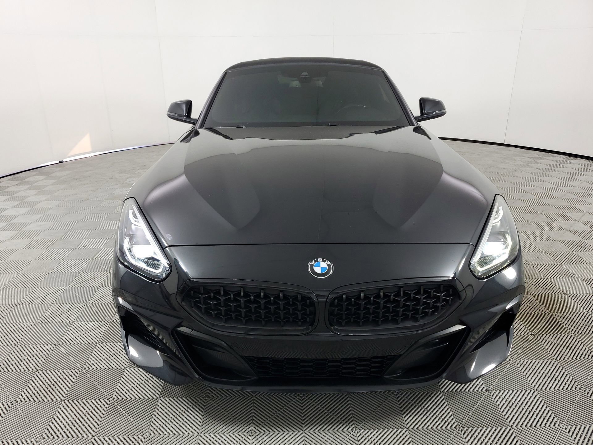 Used 2019 BMW Z4 sDrive30i w/ M Sport Package image 25