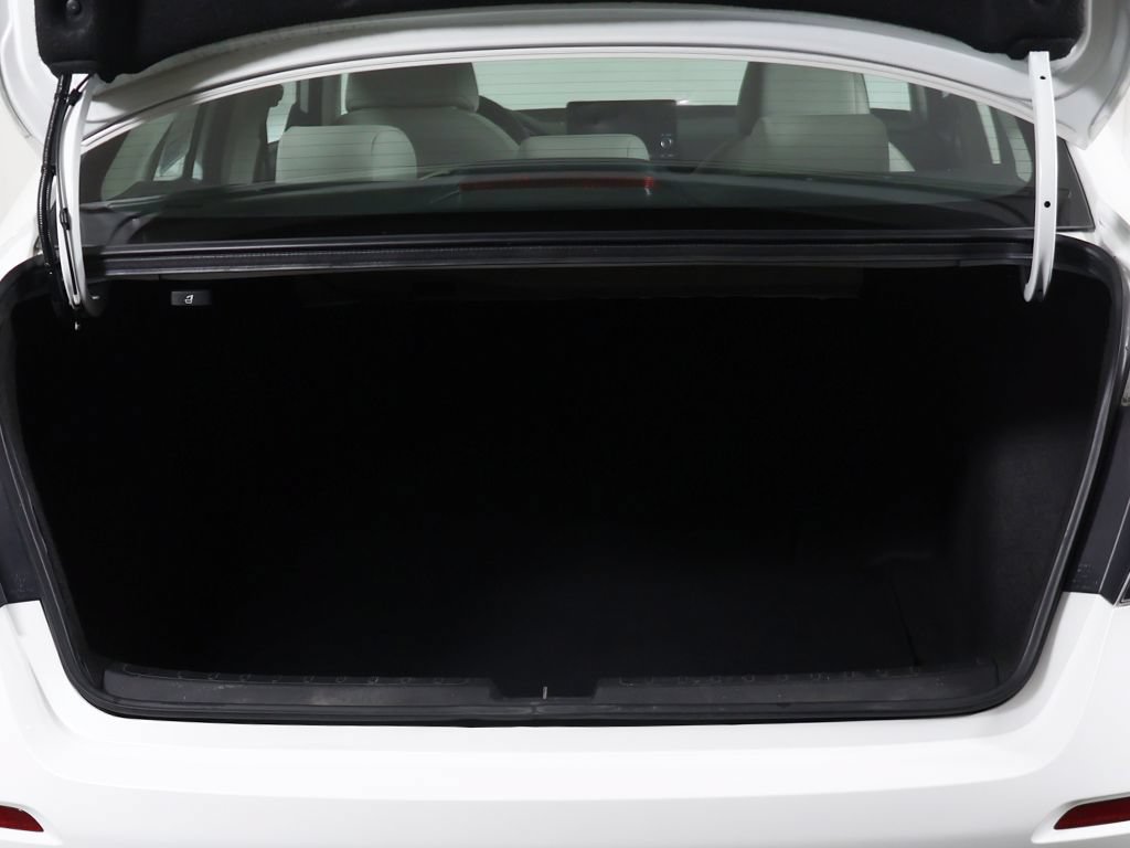 Used 2023 Honda Civic LX image 12
