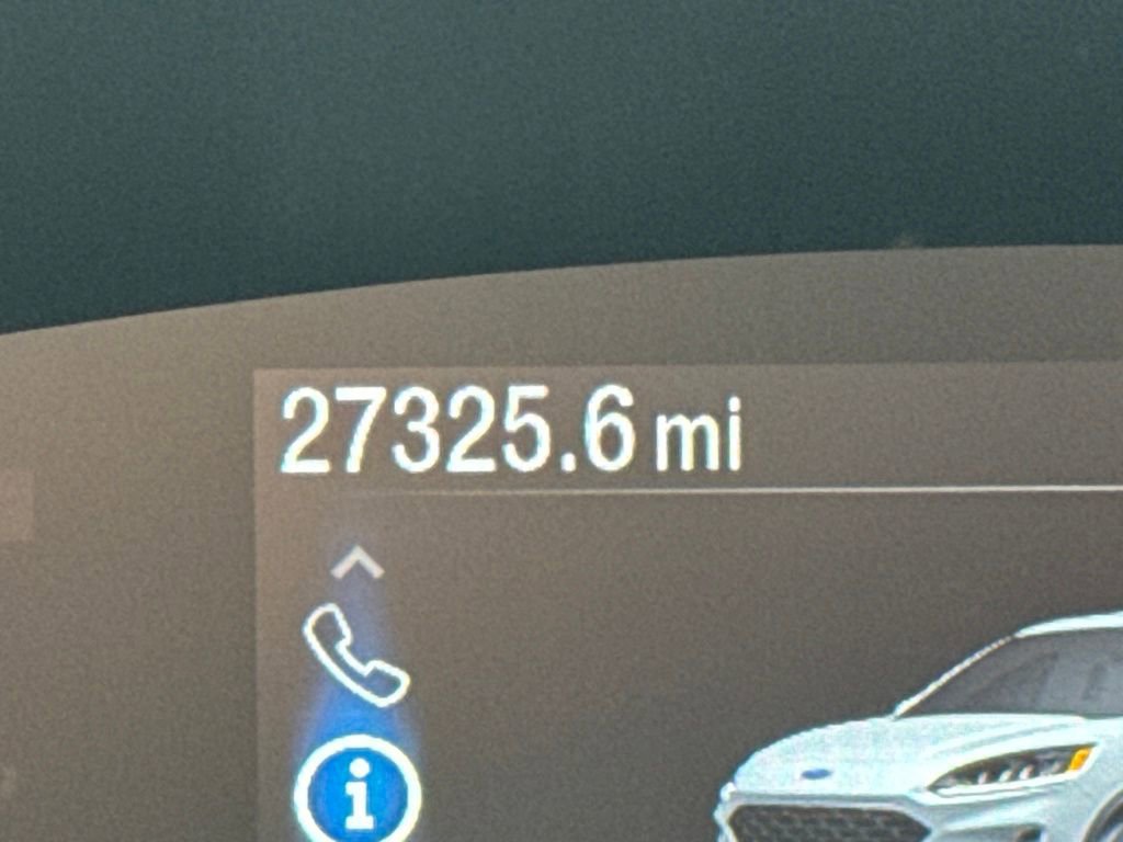 Used 2020 Ford Escape SE image 38