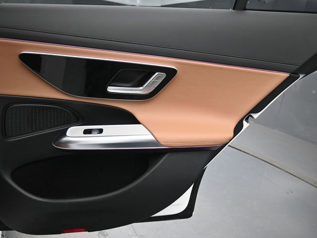 Used 2025 Mercedes-Benz E 350 Sedan image 26