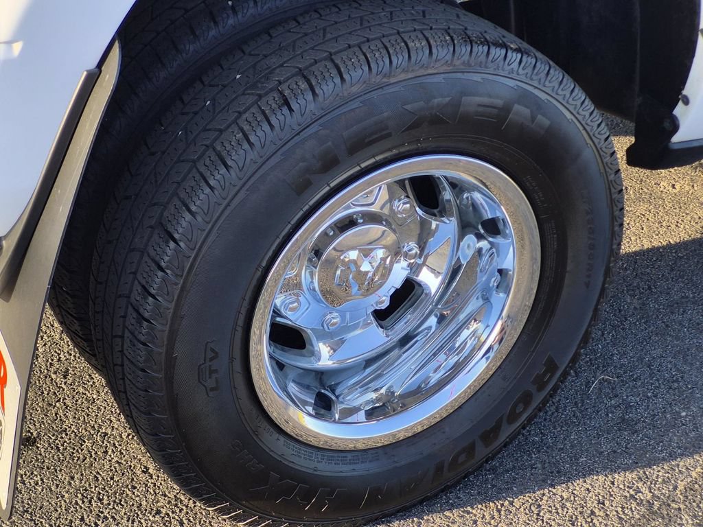 Used 2026 RAM 3500 Tradesman AWD/4WD image 7