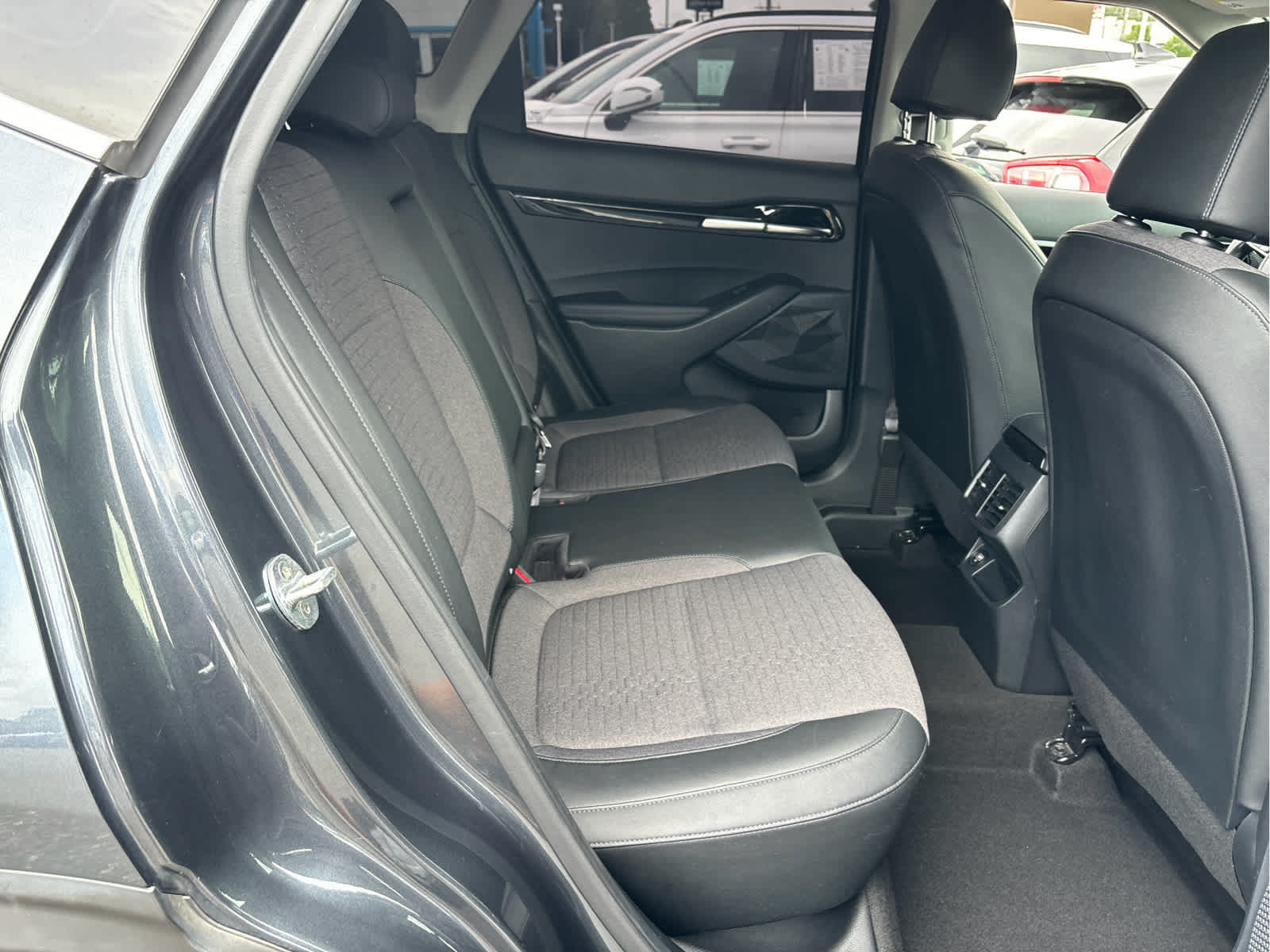 Used 2022 Kia Seltos Nightfall Edition AWD/4WD image 25