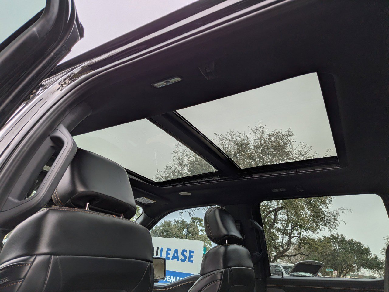 Used 2022 Ford F150 Platinum w/ Equipment Group 701A High image 15