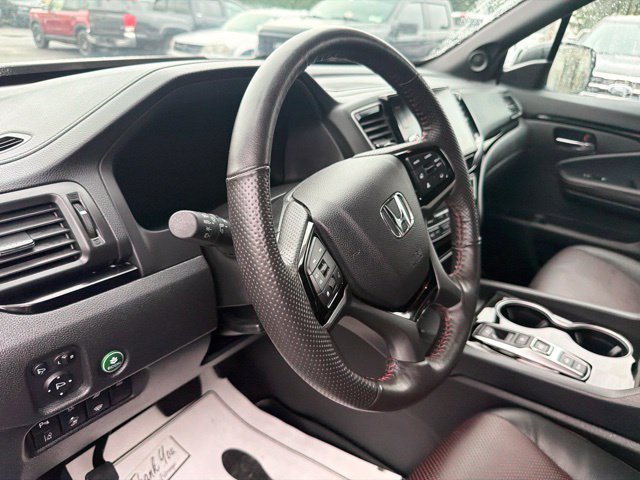Used 2025 Honda Ridgeline Black Edition image 21
