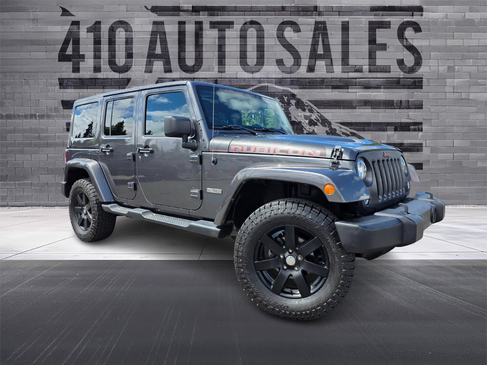 Used 2017 Jeep Wrangler Unlimited Rubicon AWD/4WD image 1