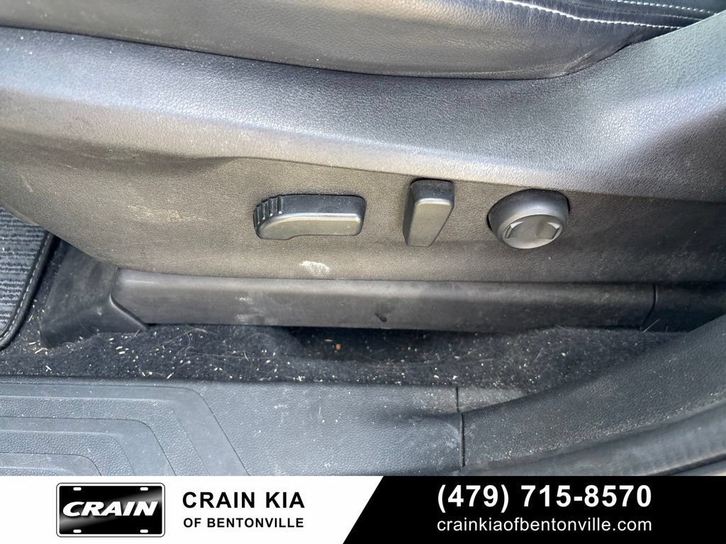 Used 2022 Subaru Ascent Limited w/ Technology Package AWD/4WD image 14