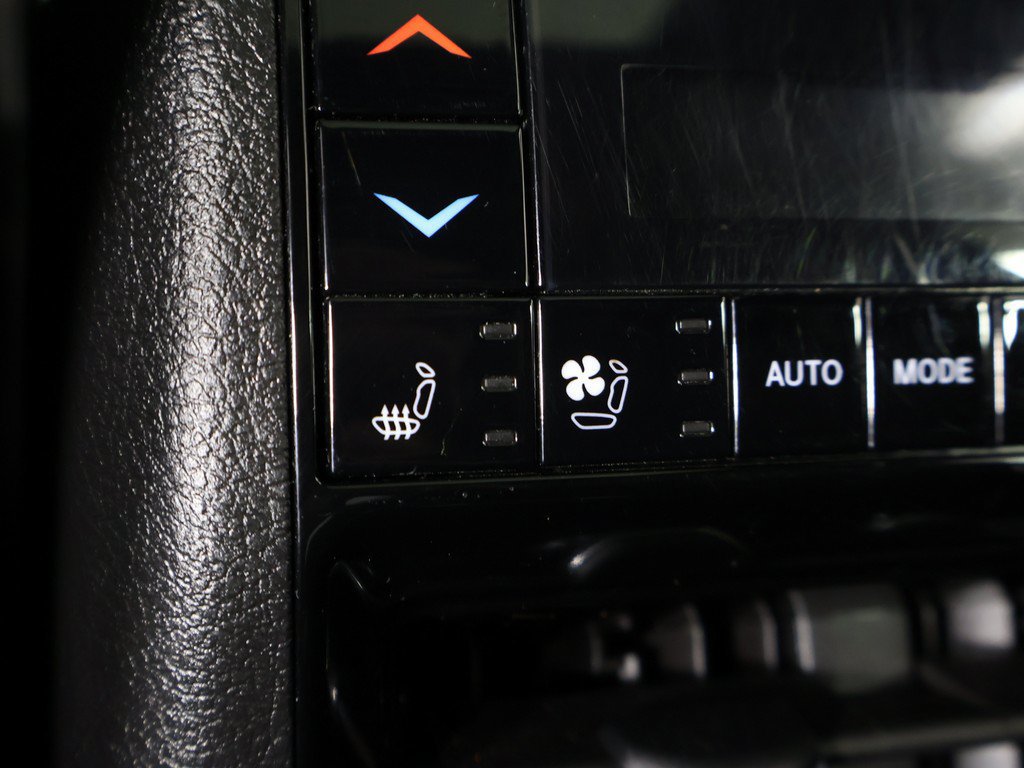 Used 2023 Jeep Grand Cherokee L Summit AWD/4WD image 71