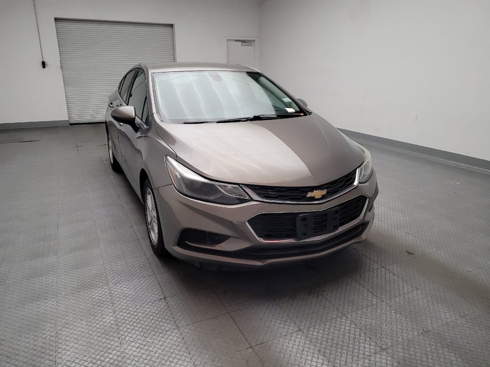 Used 2017 Chevrolet Cruze LT w/ Convenience Package image 14