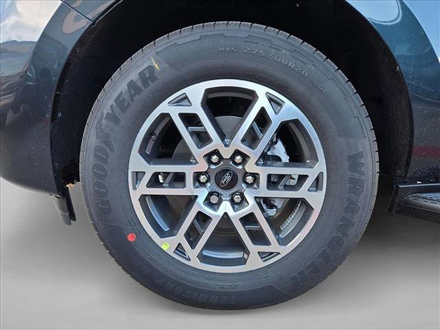 New 2026 Ford Expedition Active image 10