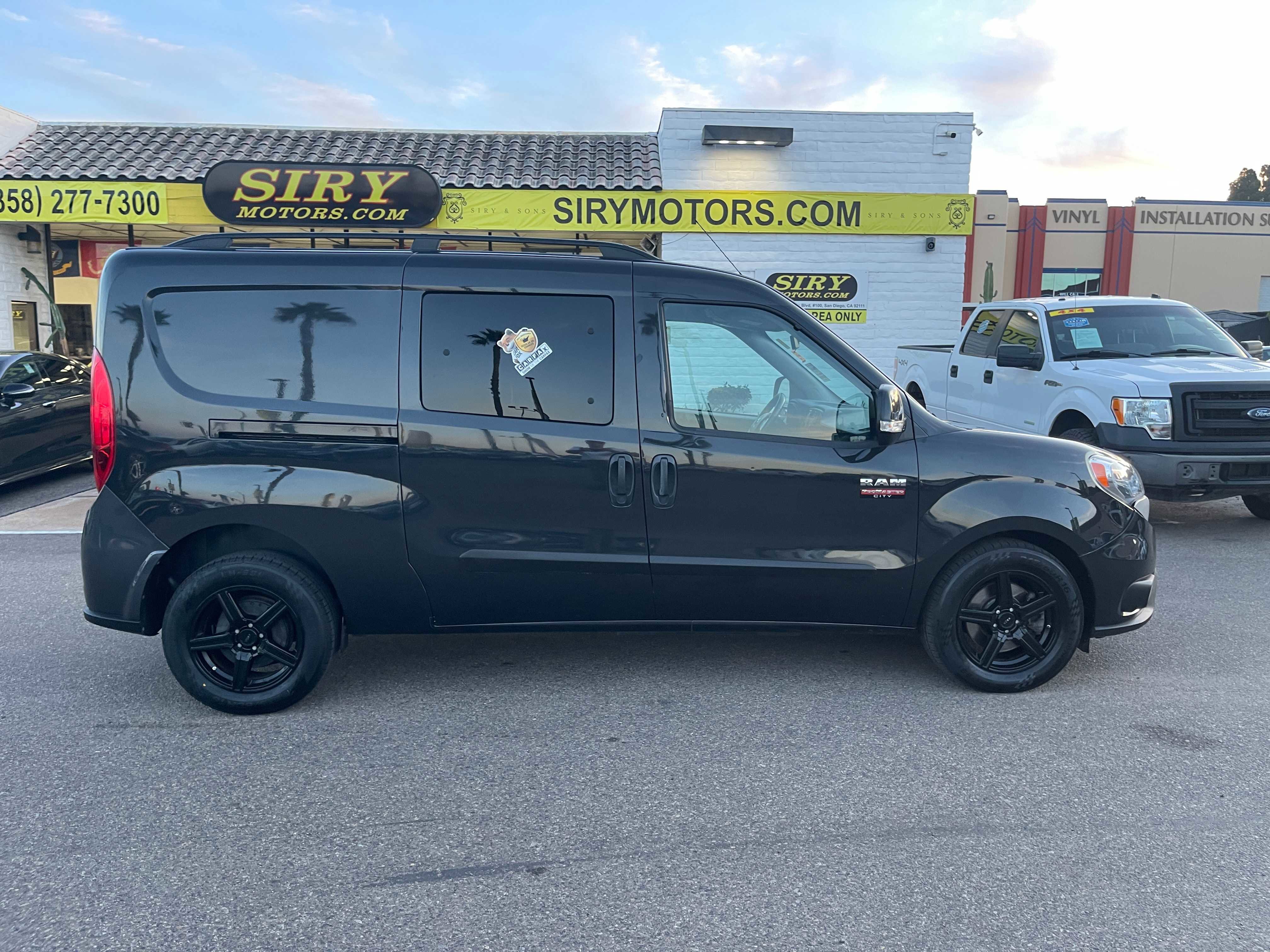 Used 2019 RAM ProMaster City SLT FWD image 2