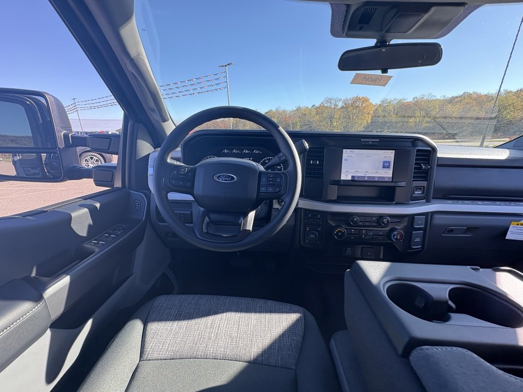 New 2026 Ford F350 XLT w/ FX4 Off-Road Package AWD/4WD image 29
