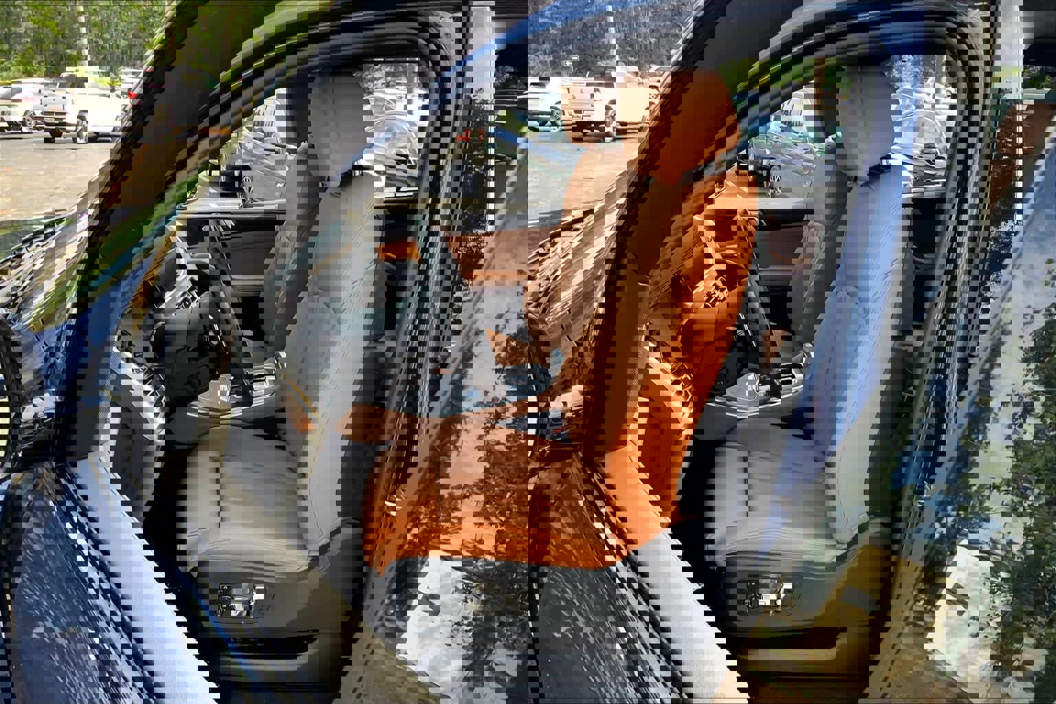 Certified 2022 BMW X5 xDrive40i w/ M Sport Package image 7