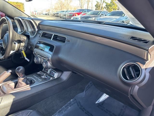 Used 2011 Chevrolet Camaro SS image 30