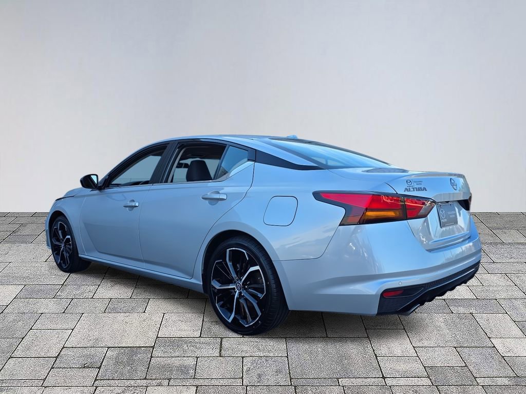 Used 2024 Nissan Altima 2.5 SR image 5