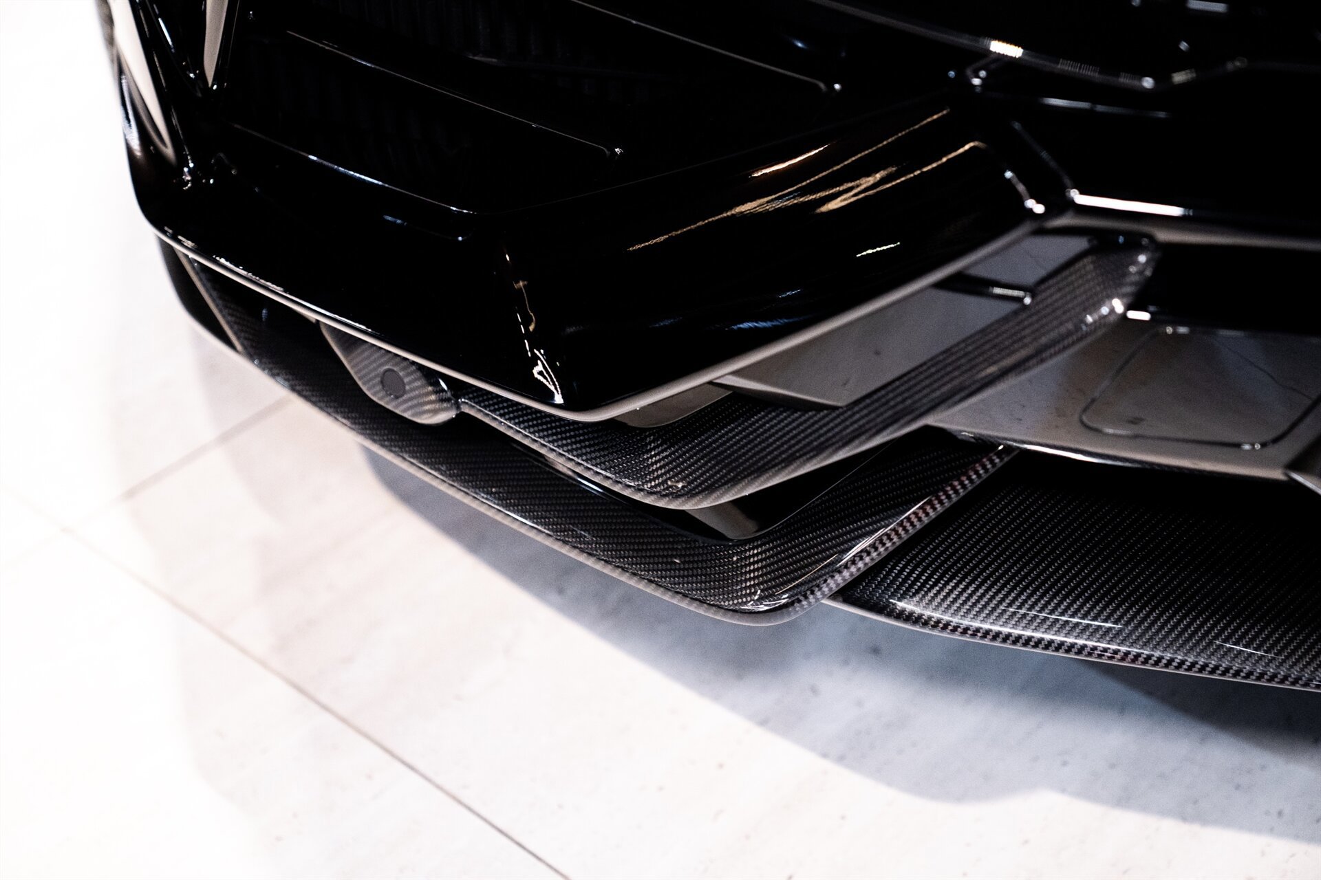 Used 2023 Lamborghini Urus Performante AWD/4WD image 35
