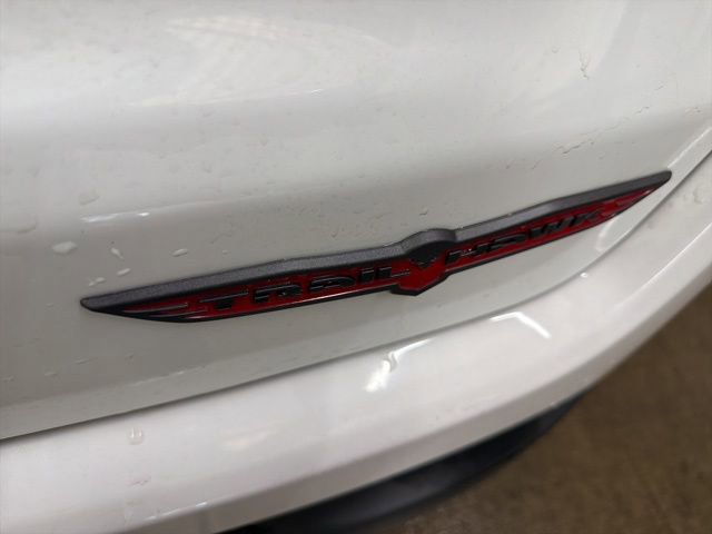Used 2025 Jeep Compass Trailhawk AWD/4WD image 9