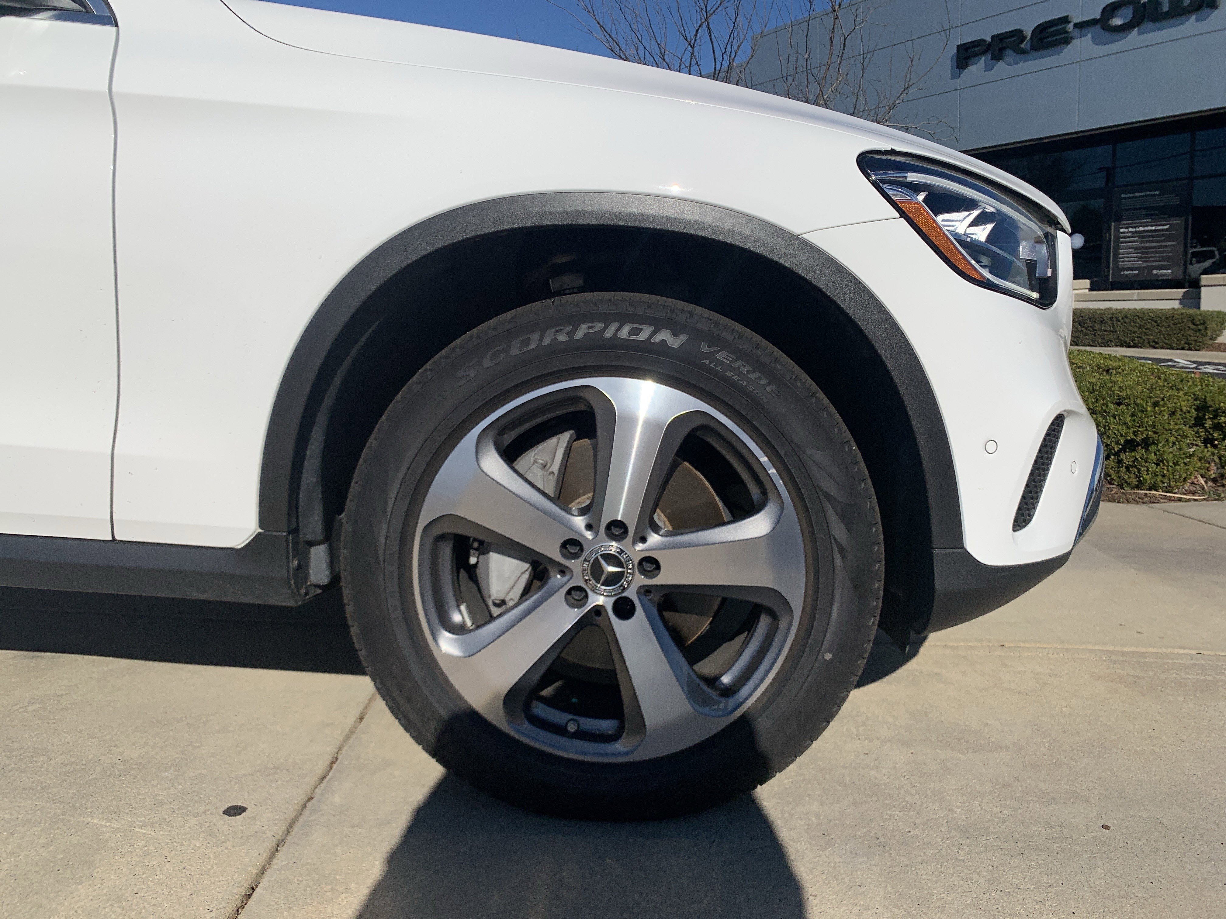 Used 2022 Mercedes-Benz GLC 300 4MATIC image 13