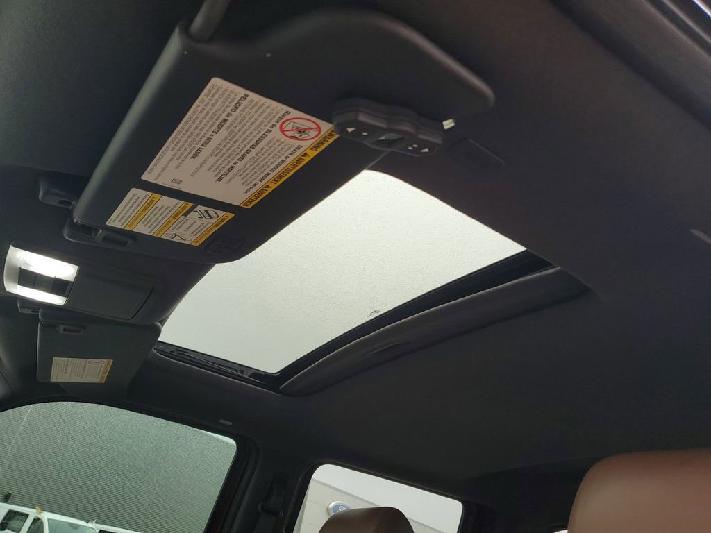 Used 2015 Ford F350 Platinum w/ FX4 Off-Road Package image 14