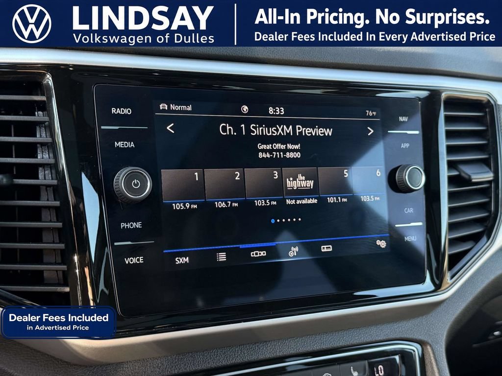 Used 2023 Volkswagen Atlas Cross Sport SEL R-Line AWD/4WD image 17
