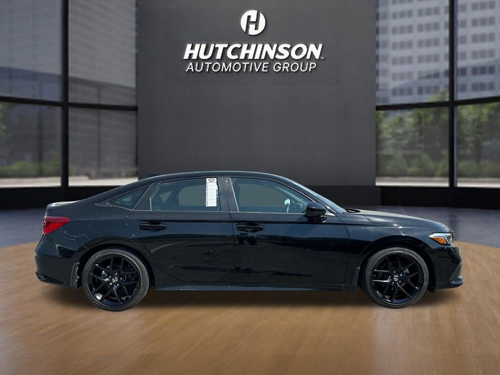 Used 2023 Honda Civic Sport image 8