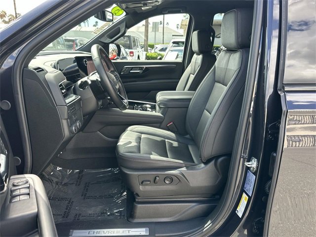 Used 2025 Chevrolet Tahoe RST image 18