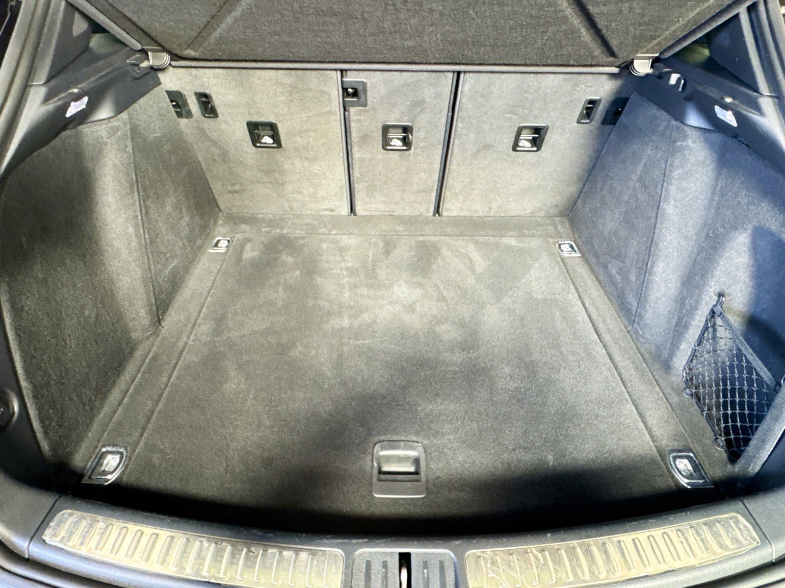 Certified 2024 Porsche Macan Turbo w/ Premium Plus Package image 22