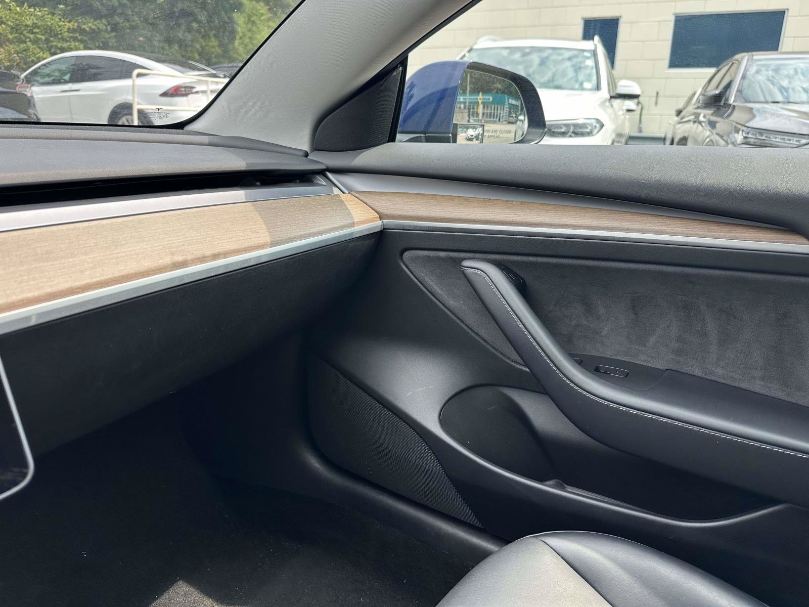 Used 2023 Tesla Model 3 Standard Range RWD image 29