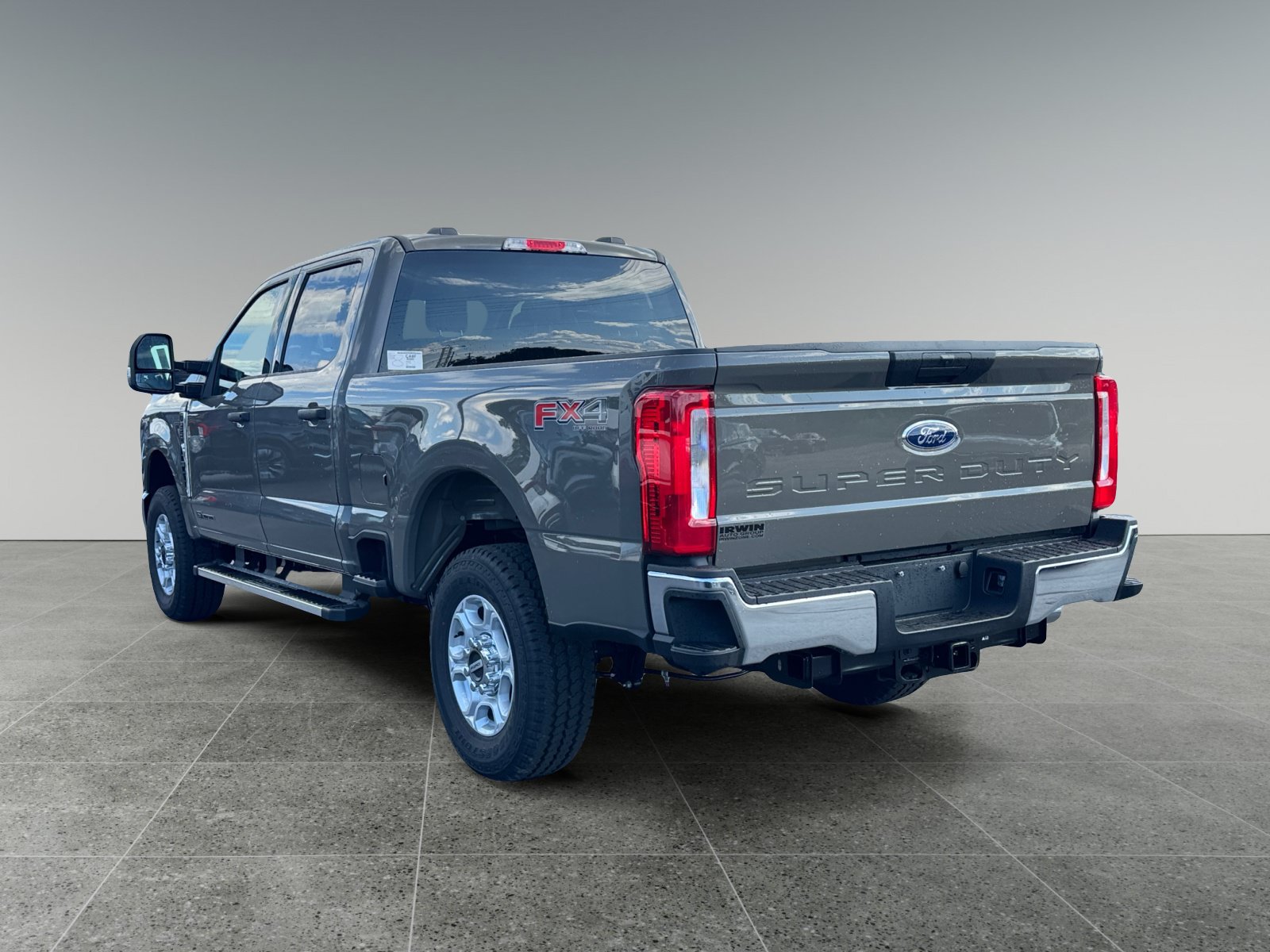 New 2026 Ford F250 XLT w/ FX4 Off-Road Package AWD/4WD image 4