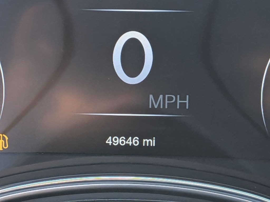 Certified 2022 Jeep Grand Cherokee Laredo E w/ Security & Convenience Group AWD/4WD image 19