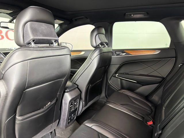 Used 2019 Lincoln MKC Reserve FWD image 14