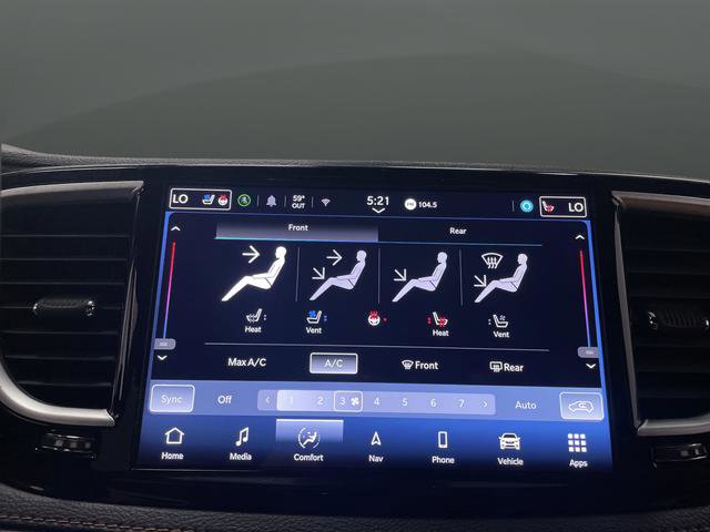 Certified 2024 Chrysler Pacifica Pinnacle image 8