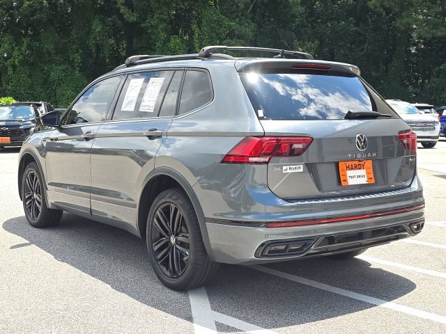 Used 2022 Volkswagen Tiguan SE R-Line AWD/4WD image 3