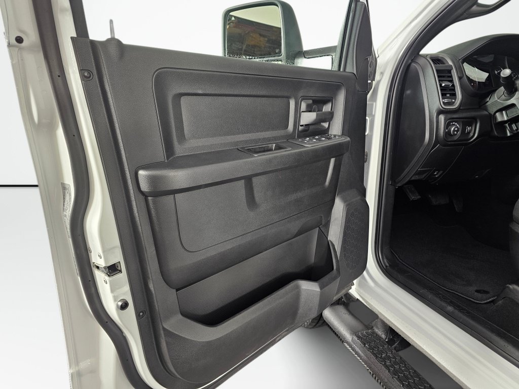 New 2026 RAM 3500 Tradesman AWD/4WD image 20