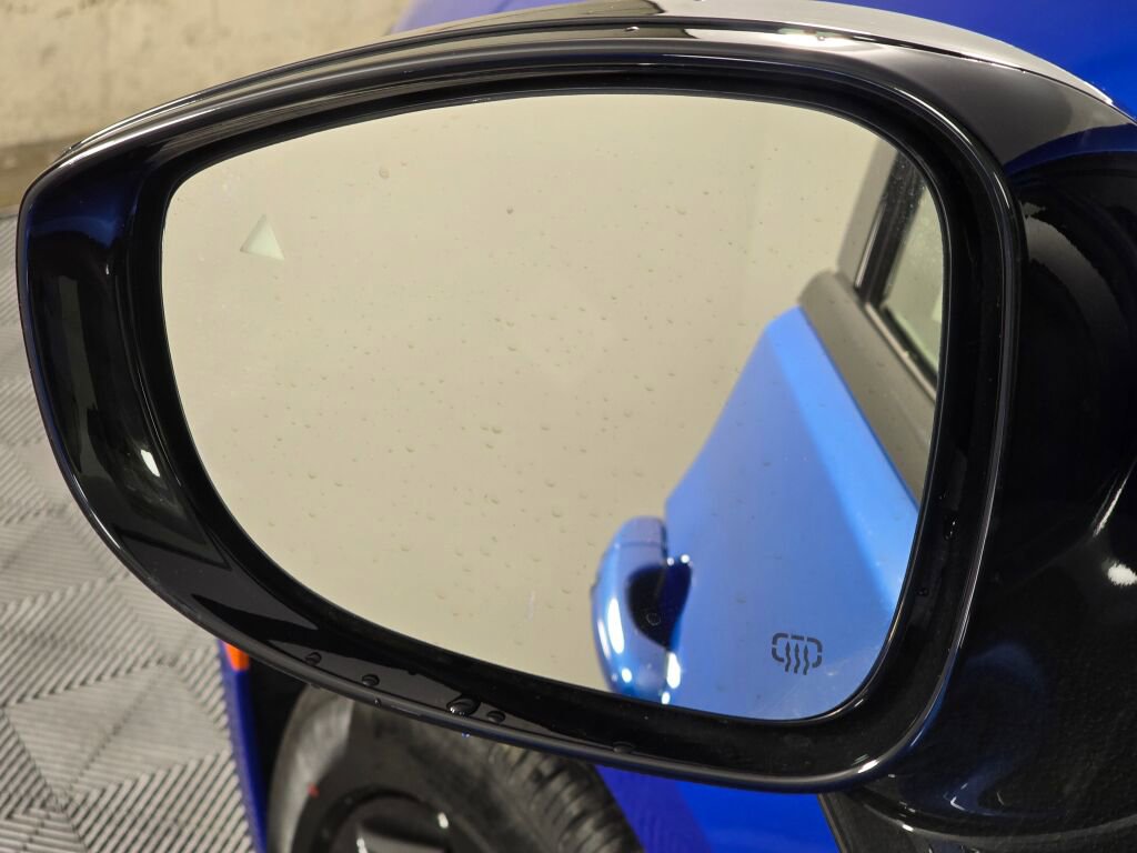 New 2026 Chrysler Pacifica Select AWD/4WD image 13