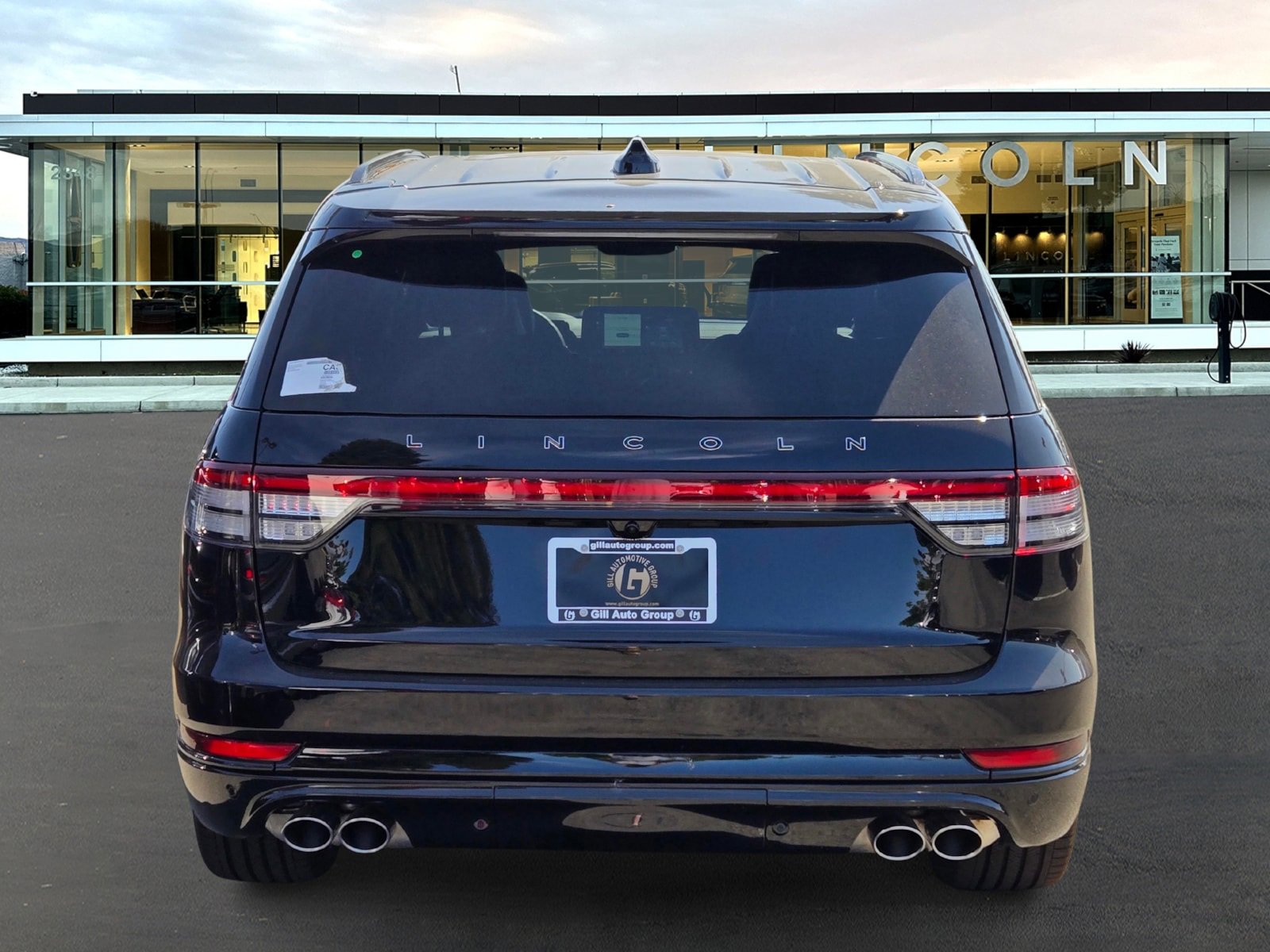New 2025 Lincoln Aviator Black Label w/ Jet Appearance Package image 5